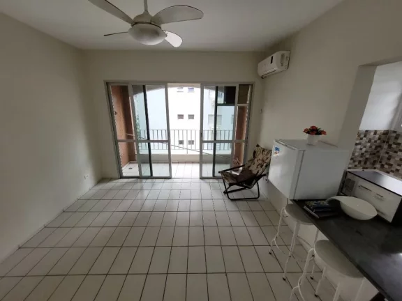 Imagem PITANGUEIRAS – NA TERCEIRA QUADRA DA PRAIA, MARAVILHOSO APTO AMPLO E CLARO, COM 50,00 M² ÚTEIS, 01 VAGA DE GARAGEM NO PRÉDIO, LOCALIZAÇÃO PRIVILEGIADA
