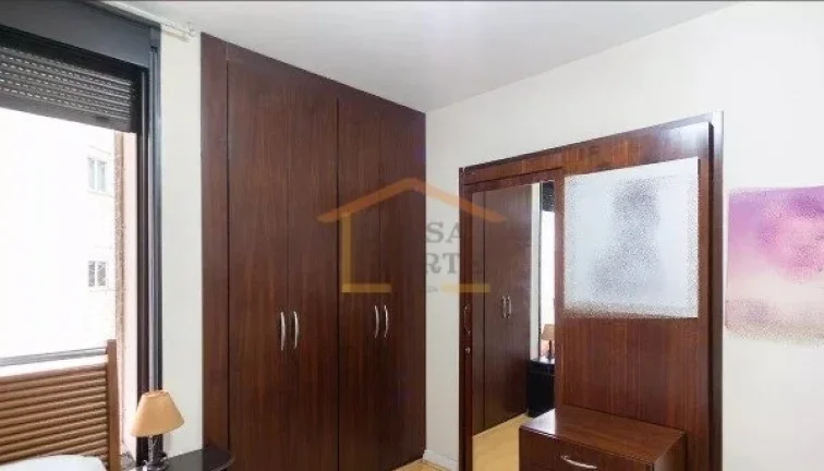 Imagem Excelente apartamento 230m², 4 dormitórios, sendo 4 suítes, closet, sala ampla com lareira, varan...