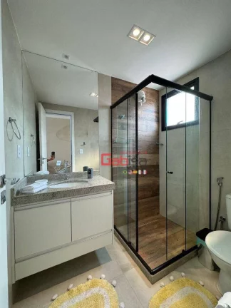 Imagem Cobertura mobiliada com 3 dormitórios à venda, 187 m² por R$ 2.100.000 - Centro - Cabo Frio/RJ