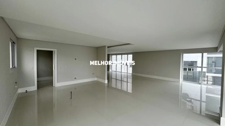 Imagem Apartamento Frente Mar à venda com 4 suítes no centro de Balneário Camboriú