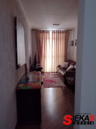 Imagem Apartamento para locação no Tatuapé, São Paulo-SP: 3 quartos, 1 suíte, 2 salas, 2 banheiros, 2 vagas, 75m². Confira!