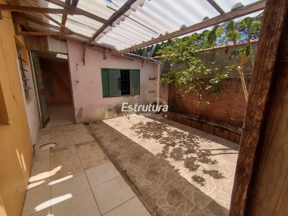 Casa na Tancredo Neves com 3 dormitórios