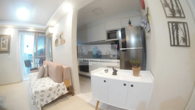 Imagem Apartamento à venda em Rio de Janeiro-RJ, bairro Camorim: 2 quartos, sala, banheiro, vaga de garagem. Confira!