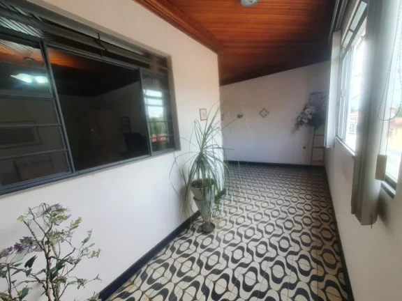 EXCELENTE EDIFÍCIO RESIDENCIAL/COMERCIAL EM GUARATINGUETÁ/SP