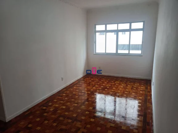 Imagem Apartamento Reformado com 3 Dormitórios e Garagem Privativa em Santos