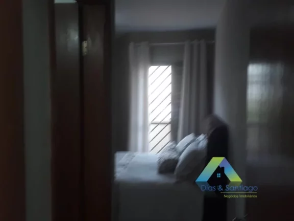 Imagem Lindo sobrado com 3 dormitórios sendo 1 suite, 2 vagas de garagem com ótima localização .