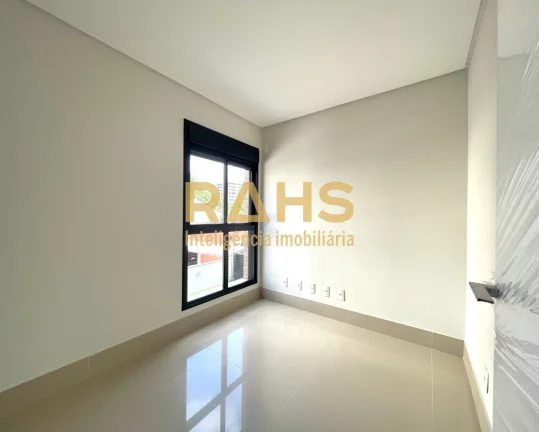 Imagem Excelente apartamento no Centro de Joinville, em frente ao 62º Batalhão. Valor baixou! De R$1.110m...