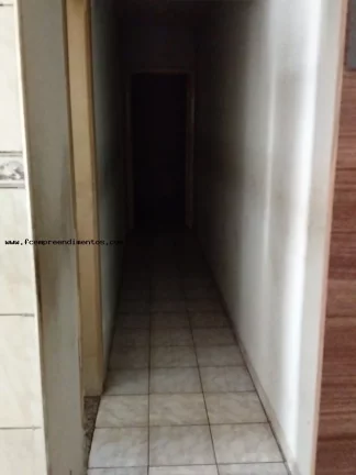 Imagem Casa para Venda em Limeira, Jardim Residencial Roseira, 2 dormitórios, 1 banheiro, 2 vagas