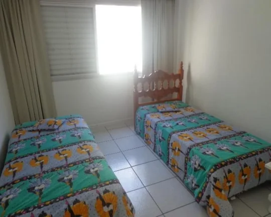 Imagem Apartamento à venda no Guarujá na Praia das Pitangueiras.