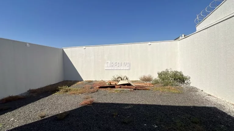 Imagem Casa à venda no Parque das Laranjeiras II, Uberaba - 3 dormitórios e suíte!