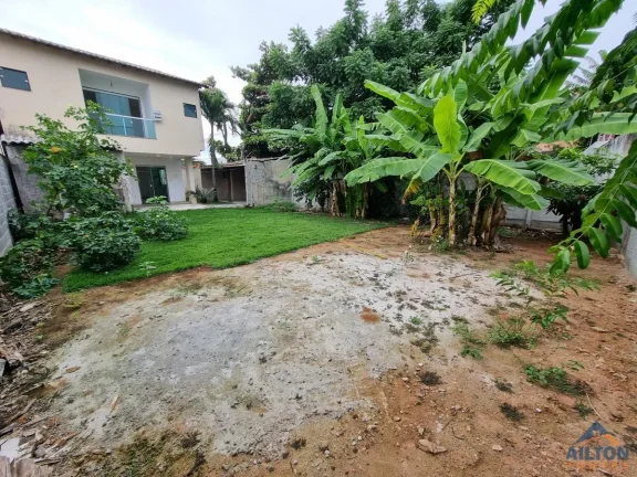 Imagem Casa Duplex com 3 Suítes à Venda na Praia do Morro Guarapari-ES