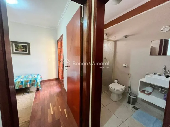 Imagem Descubra o lar dos seus sonhos em Valinhos-SP, em um condomínio fechado repleto de tranquilidade e ...