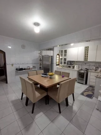 Imagem Sobrado com 3 dormitórios à venda, 209 m² por R$ 500.000,00 - Jardim Marek - Santo André/SP
