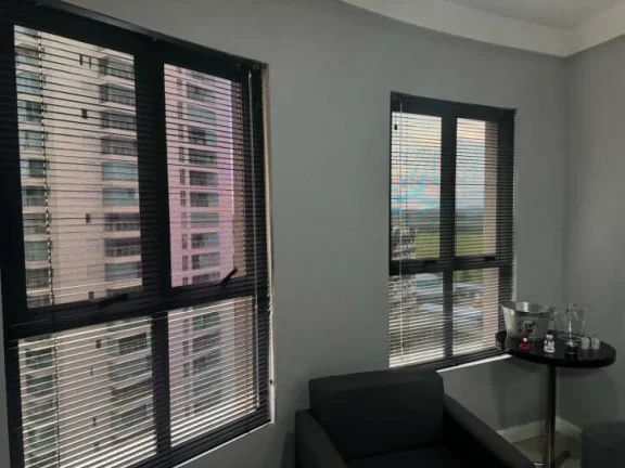 Imagem Apartamento, 1 dormitório ( 1 Suíte), 2 vagas, Porteira Fechada, Aquárius - Sjc.