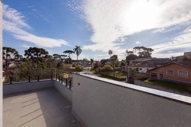 Imagem Sobrado Triplex Abranches