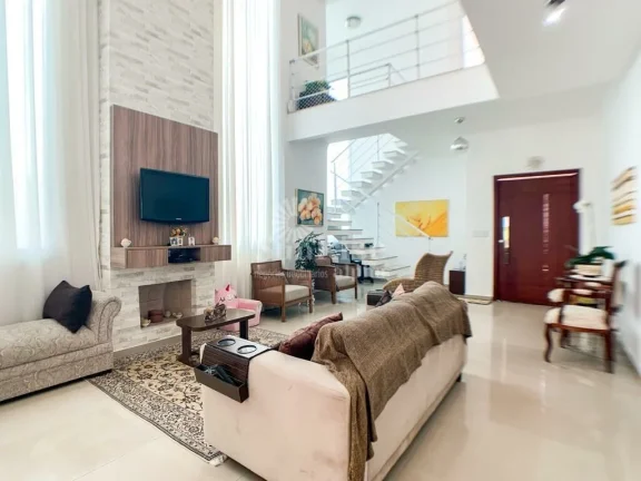 Imagem Casa para venda com 4 quartos e 4 vagas - 290m² - R$4.200.000 Itahyê - Alphaville