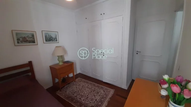 Imagem Ótimo apartamento com 165m² em Higienópolis. Living com amplos janelões, sala de jantar, lavabo,...