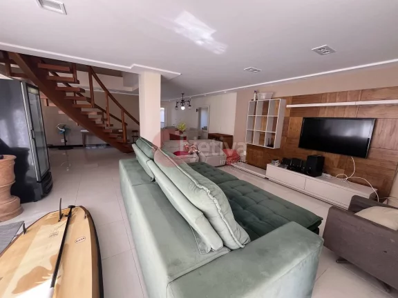 Imagem Casa duplex a venda, 3 quartos, no Condomínio do Pássaros - Cabo Frio
