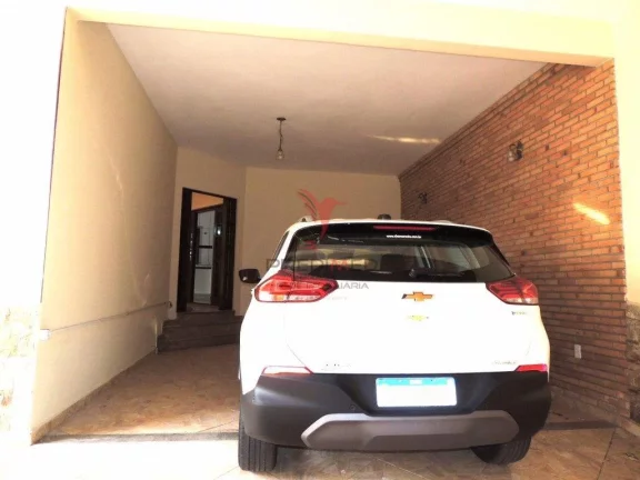 Imagem ...lt;br...gt;Casa assobradada com 3 quartos sendo 1 su...iacute;te, Lavabo, Sala 2 ambientes, Cozin...