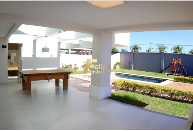 Imagem LUXUOSA CASA EM CONDOMÍNIO FECHADO LOCALIZADA NO MUNICÍPIO DE SERRA/ES!