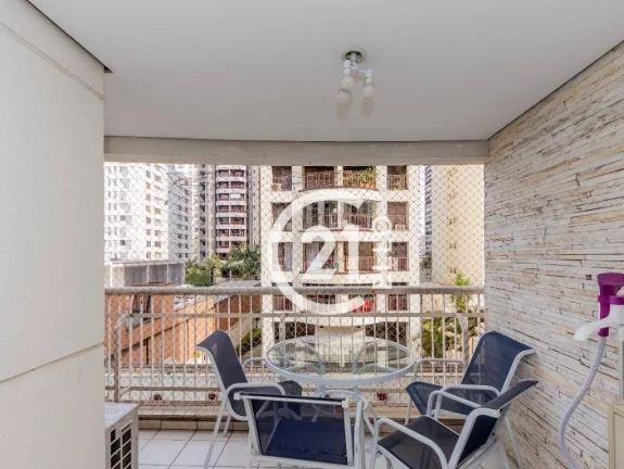 Imagem Apartamento moderno, reformado, no Itaim Bibi