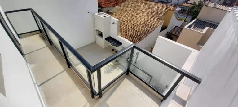 Imagem Casa para Venda em São Bernardo do Campo, Santa Terezinha, 3 dormitórios, 1 suíte, 3 banheiros, 2 vagas