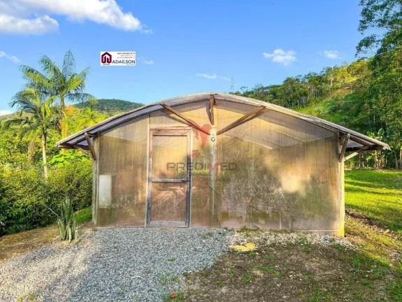 Imagem Sobre chácara com 6.000 m² à venda em Camboriú - SC Brasil