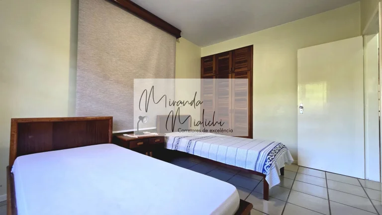 Imagem Casa no condomínio Antares Club Residence para venda com 4 quartos, sendo 2 suítes, 203m²