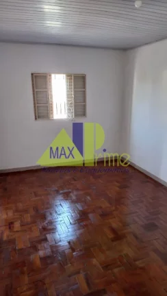 Imagem Aluguel de Casa na Vila Santa Isabel, São Paulo-SP: 1 Quarto, 1 Sala, 1 Banheiro, 75m² de Área!