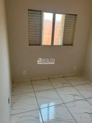 Imagem Casa com 2 dormitórios no Jardim Copacabana - Uberaba