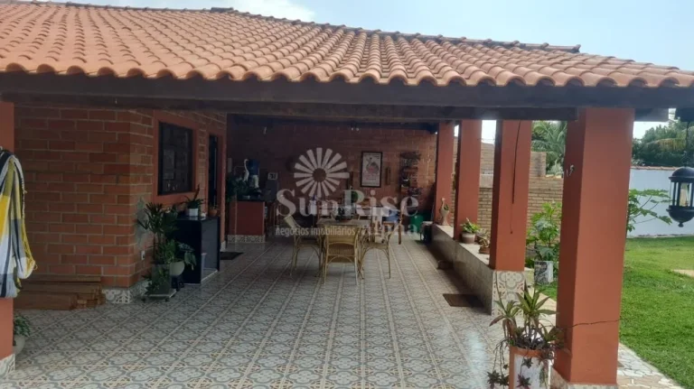 Imagem Chácara à venda no condomínio Haras Pavão com 3 quartos e 4 vagas 200 m² por R$ 800.000,00 - Araçoiaba da Serra/SP