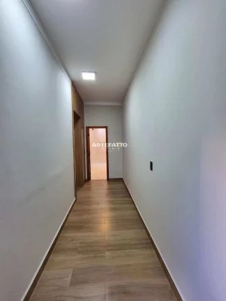 Imagem Casa Nova a Venda Jardim Natal, 3 dormitórios, sendo uma suíte com closet