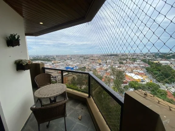 Imagem Apartamento 130M², 4Q, 1 Suíte, 4 Banheiros, 2 Vagas de Garagem, Piscina Adulto/Infantil, Salão de Festas, Churrasqueira, Playground, Espaço Gourmet.