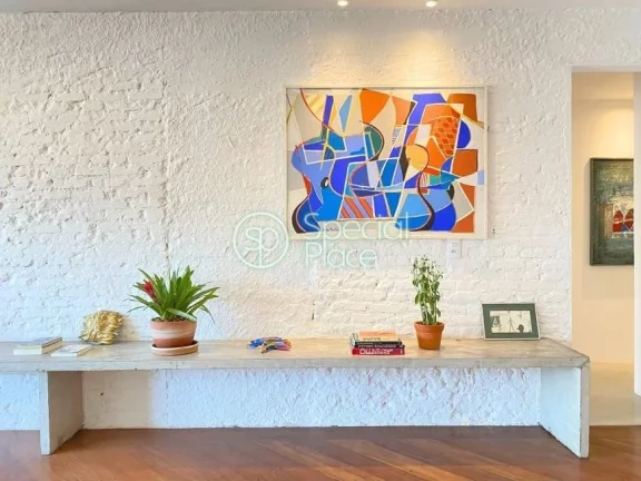 Imagem Lindo apartamento reformado em Higienópolis. São 185m² de área privativa, 03 suítes e 02 vagas ...
