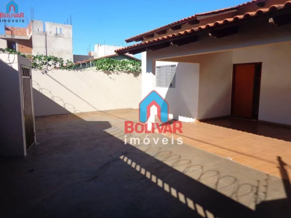 Imagem Casa com 3 dormitórios à venda por R$ 450.000,00 - Karfan II - Itumbiara/GO