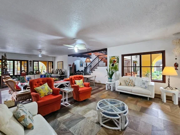 Imagem Casa de Luxo à Venda na Riviera de São Lourenço ? Módulo 20Se você busca Módulo 20: 5 Quartos, 5 Suítes, 2 Salas, 5 Vagas de Garagem, 604m² de Área!