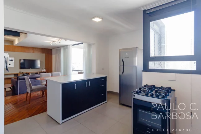 Imagem Pinheiros Cobertura com 3 dormitórios ( 2 Suítes) - 3 Vagas - 240m²