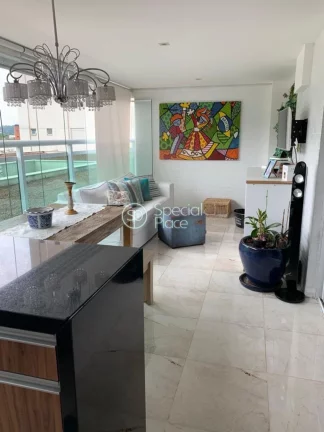 Imagem Amplo apartamento à venda com 2 quartos, sendo 2 suítes, e 3 banheiros no total. Este apartamento ...