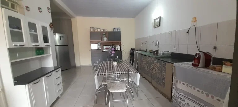 Imagem Excelente casa no Perequê-Açu 350 m da praia!