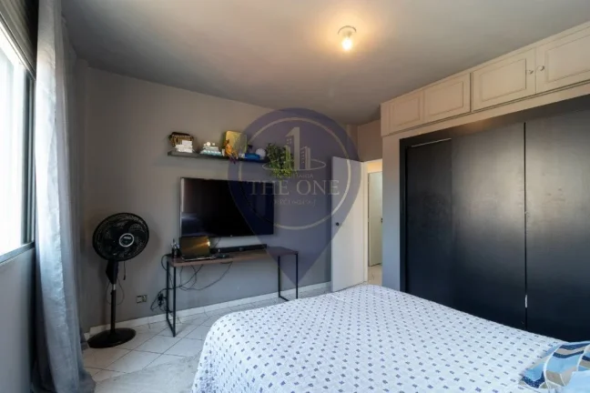 Imagem Apartamento à venda na Vila Mariana, São Paulo-SP: 3 quartos, 1 suíte, 2 salas, 2 banheiros, 120m². Venha conferir!