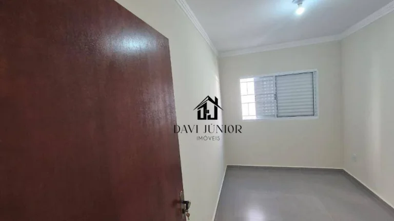 Imagem Casa com 2 dormitórios sendo 1 suíte à venda, 56 m² por R$ 330.000 - Jardim Santa Catarina - Sorocaba/SP