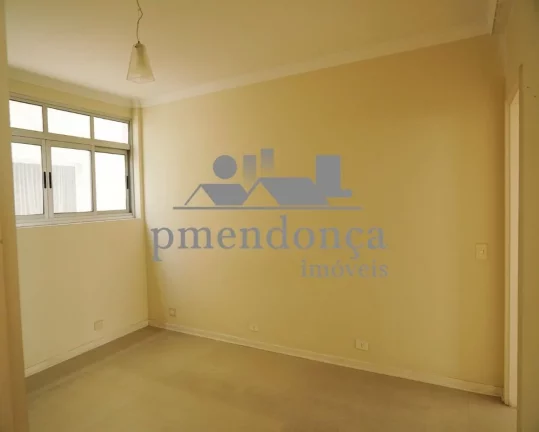 Imagem Apartamento amplo ensolarado, rico em armarios, claro e ventilado, em rua nobre e arborizada de Higi...