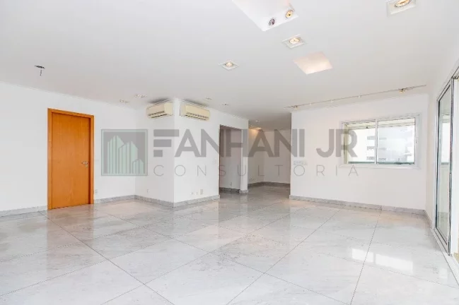 Imagem Venha conhecer o apartamento dos seus sonhos! Totalmente pronto para morar e impecável, este apartamento conta com uma sala ampla e integrada à varand