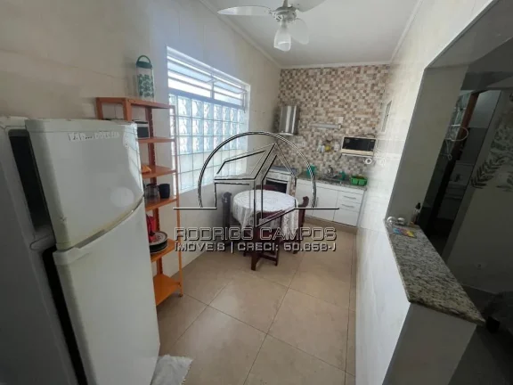 Imagem Espaçosa Casa Sobrado com Piscina à Venda no Aviação - Praia Grande