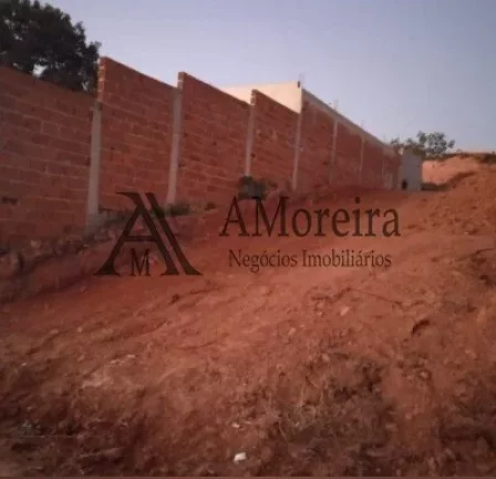 Terreno à venda no Parque Santana (Botujuru), Campo Limpo Paulista-SP - 270,00 m² de área. Aproveite!