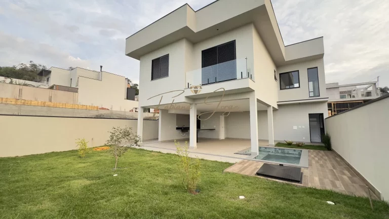 Casa com 3 Quartos à Venda, 347 m² em Jardim São Marcos - Valinhos