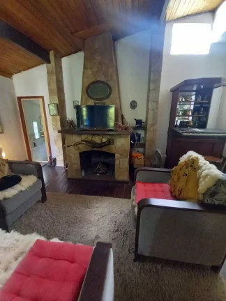 Imagem VENDO ESTA LINDA CASA NO BAIRRO CASCATINHA - NOVA FRIBURGO RJ.