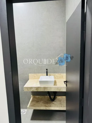 Imagem Casa para venda em Rio Verde-GO, no Jardim Europa: 3 quartos, 1 suíte, 1 sala, 2 banheiros, 2 vagas, 82m²