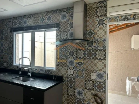 Imagem Sobrado 3 dormitórios, sendo 1 suite, sacada, rico em armários, sala 2 ambientes, lavabo, cozinha ...