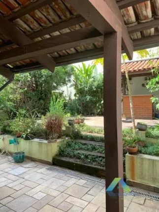 Imagem OPORTUNIDADE DE MORAR EM INDIANAPOLIS EXCELENTE CASA 4 DORMITORIOS, 2 VAGAS ESPAÇO GOURMET OTIMO VALOR !